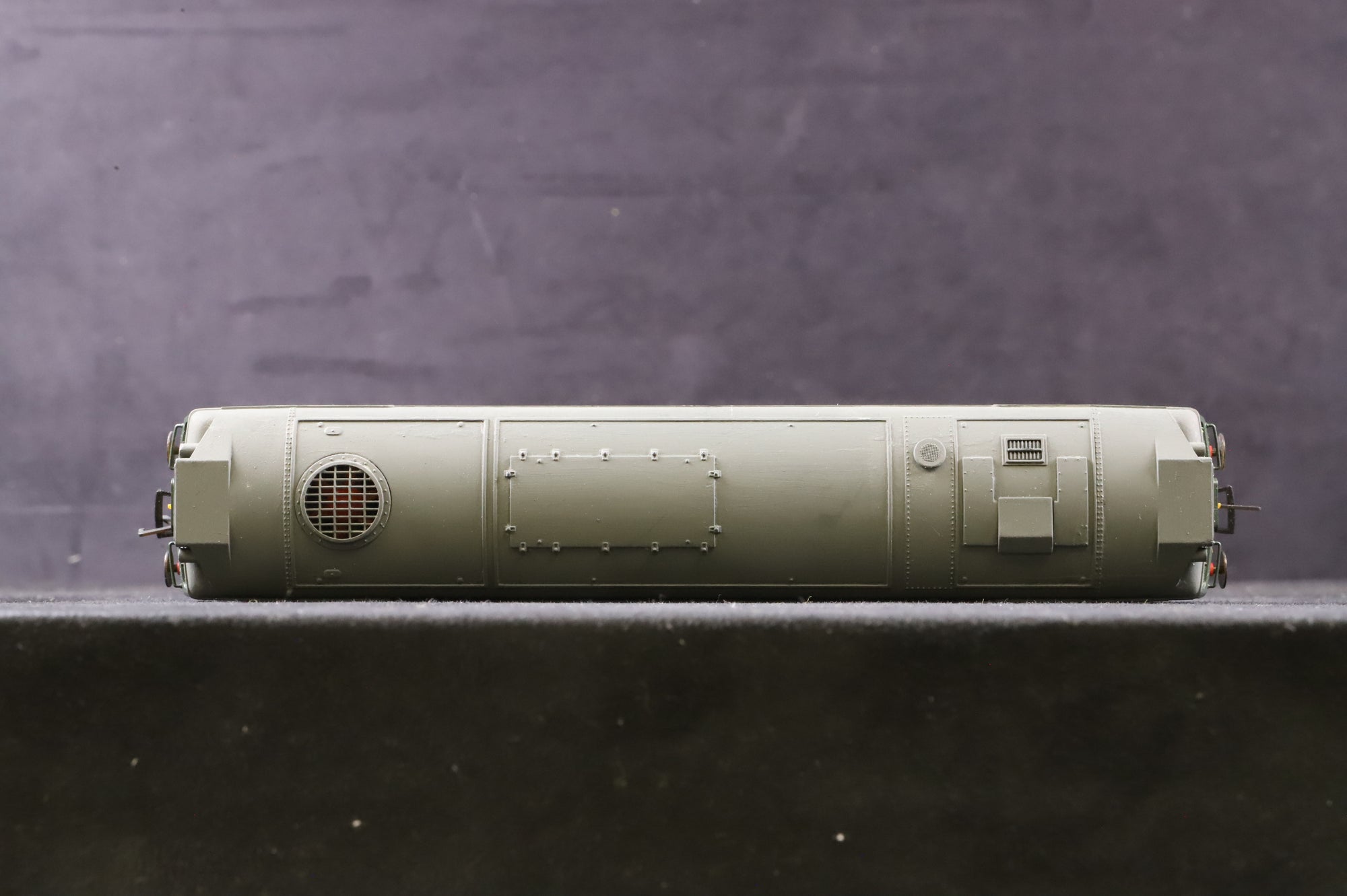 Bachmann OO 32-325 Class 25/1 'D5211' BR Green