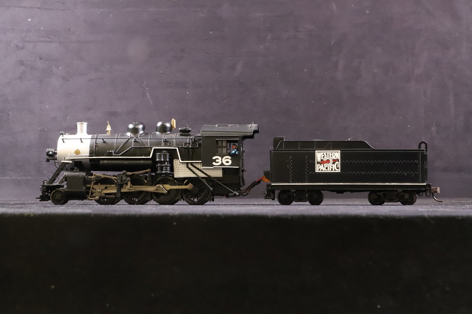 Spectrum HO 11421 Baldwin 2-8-0 No.36 in Western Pacific Black