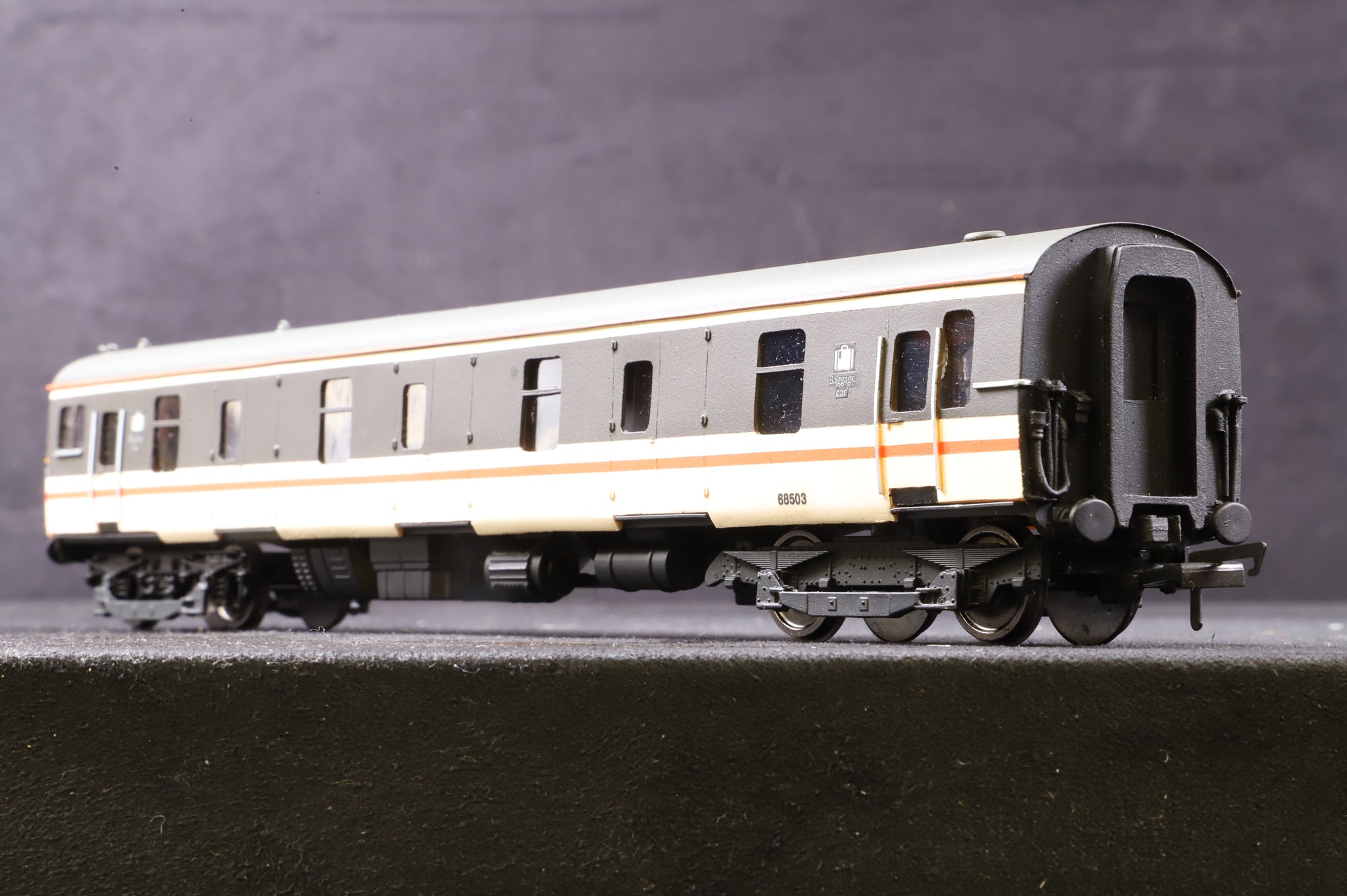 Replica Railways OO Class 419 Gatwick Express GLV Repainted Dummy