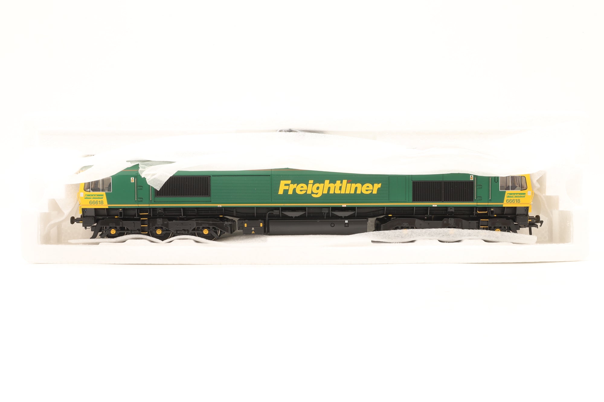 Bachmann OO 32-726Y Class 66/6 '66618' 'Railways Illustrate' Freightliner Ltd Ed 289/ 504