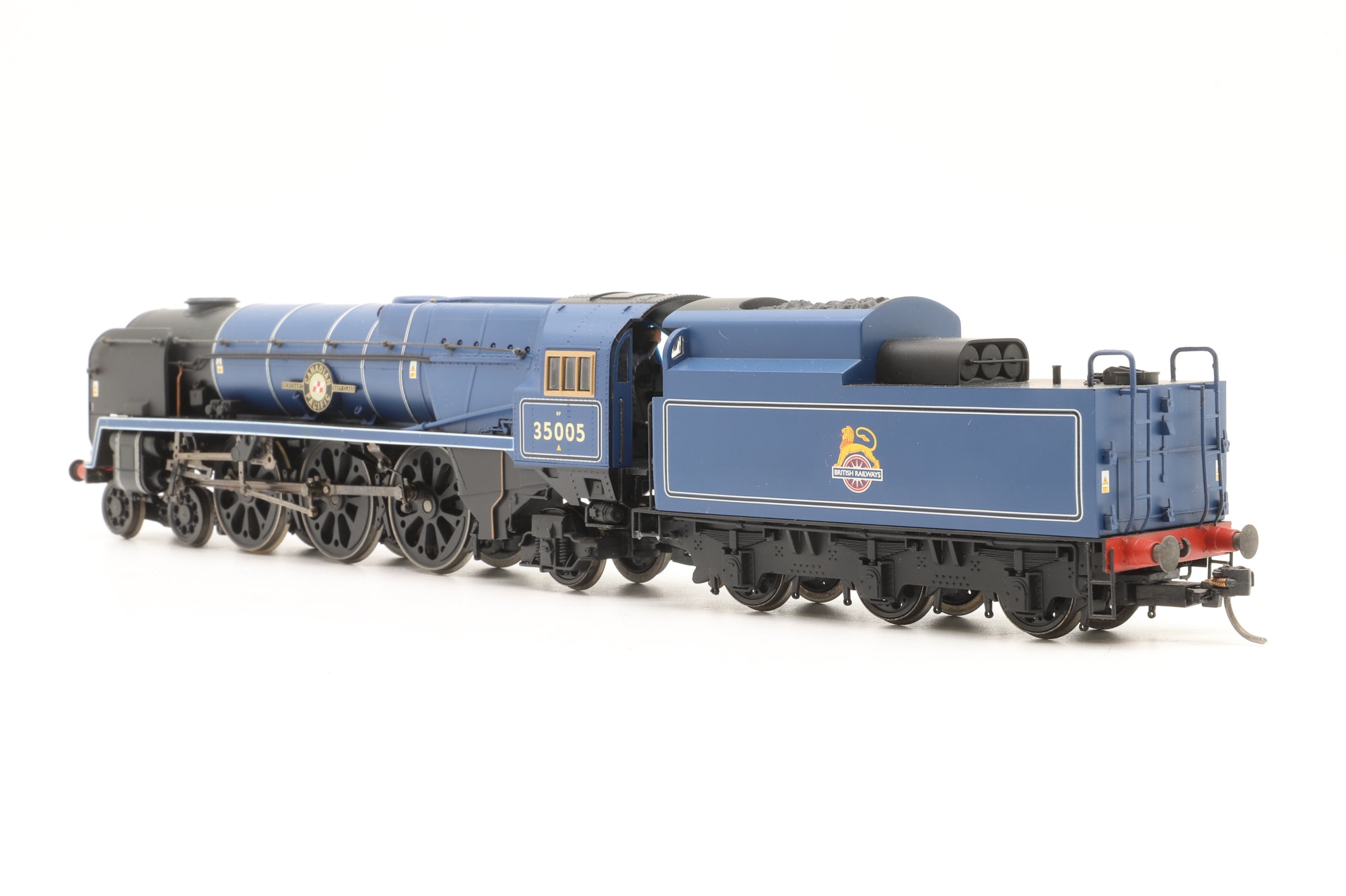 Hornby OO R2171 Merchant Navy Class '35005' 'Canadian Pacific' BR Lined Blue DCC Sound