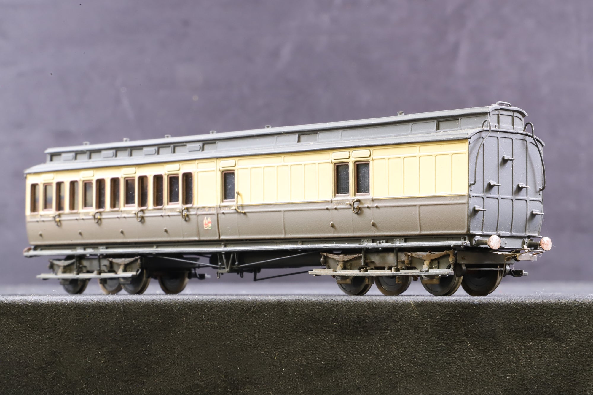 Kit Built OO Rake Of 3 GWR Clerestory Coaches Chocolate & Cream Weathered