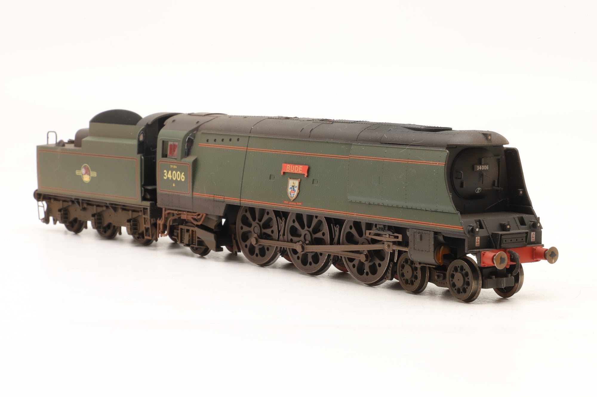 Hornby OO R3310 West Country Class '34006' 'Bude' BR Lined Green L/C Weathered DCC Sound