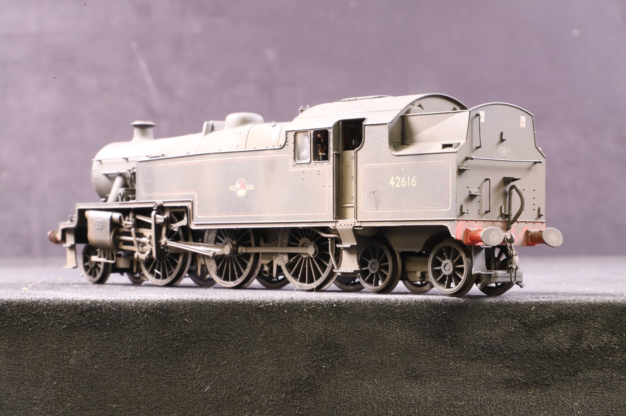 Hornby OO R2732 Stanier Class 4P '42616' BR Lined Black L/C Weathered DCC Fitted