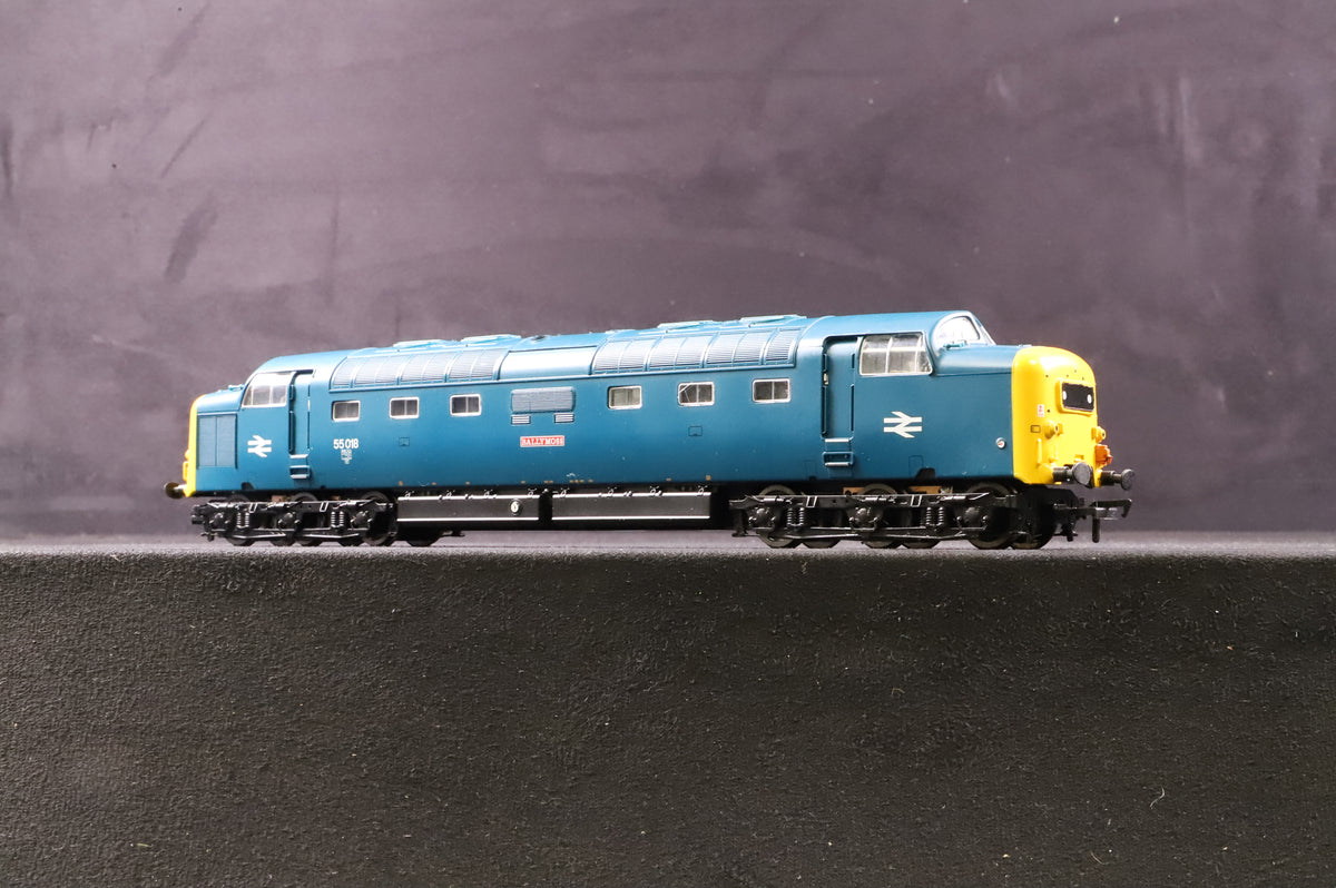 Bachmann OO 32-526DS Class 55 &#39;55018&#39; &#39;Ballymoss&#39; BR Blue DCC Sound