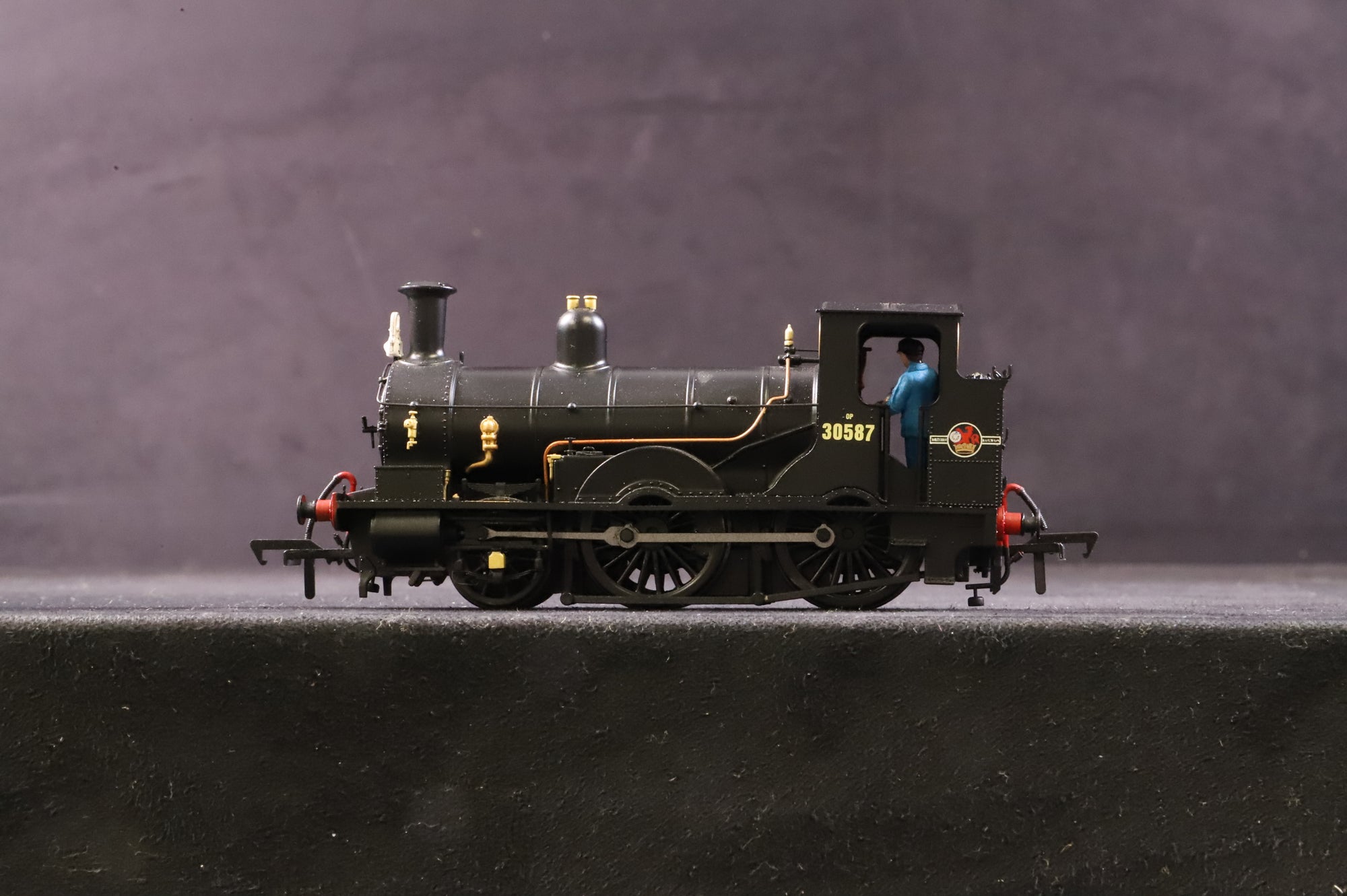 KMRC OO K2056 Beattie Well Tank BR Black L/Crest '30587'