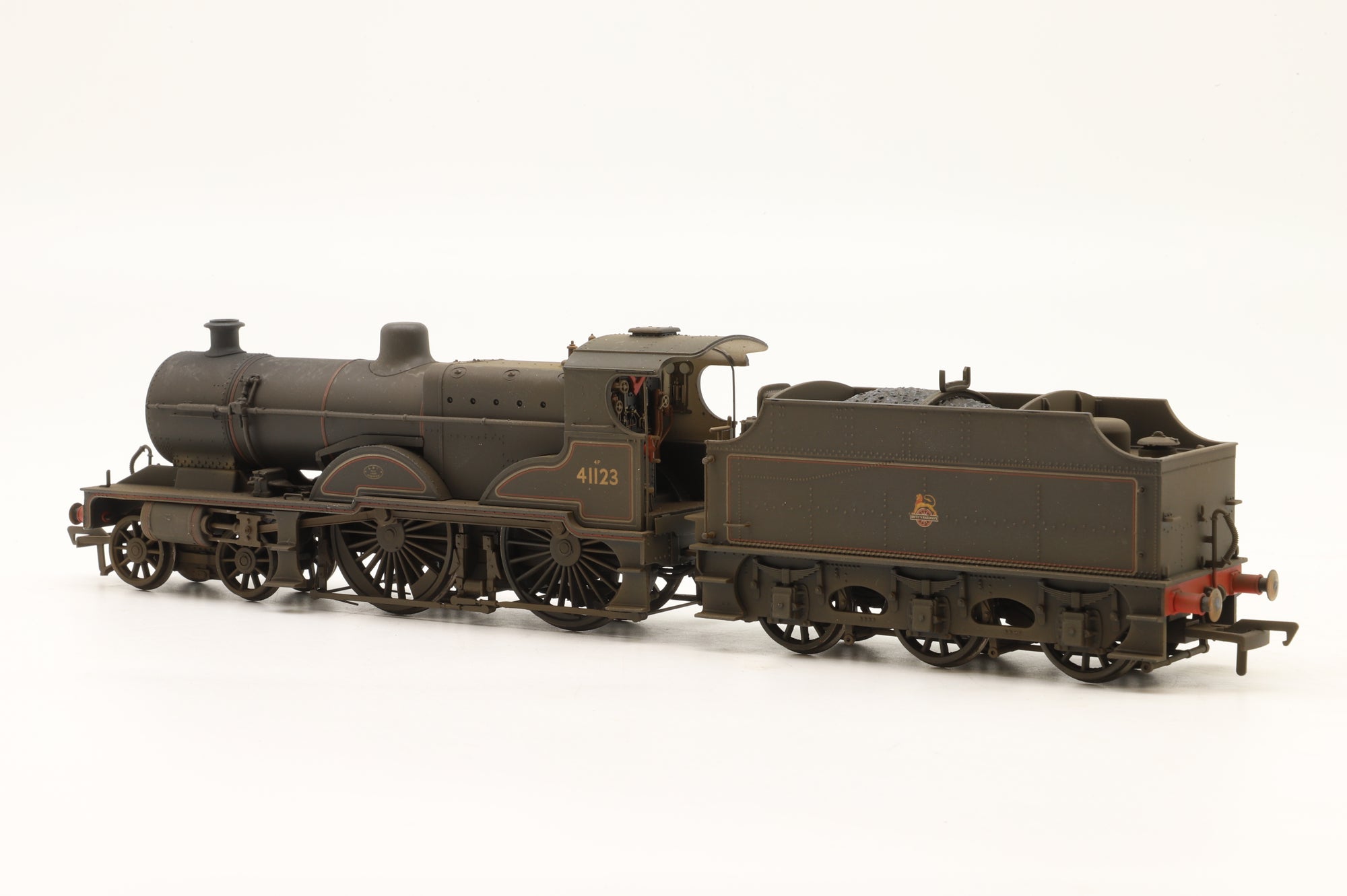 Bachmann OO 31-932 LMS 4P Compound 41123 in Lined BR Black w/ Early Crests – Weathered