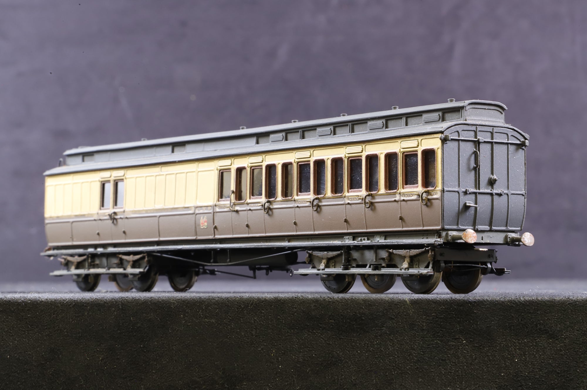 Kit Built OO Rake Of 3 GWR Clerestory Coaches Chocolate & Cream Weathered