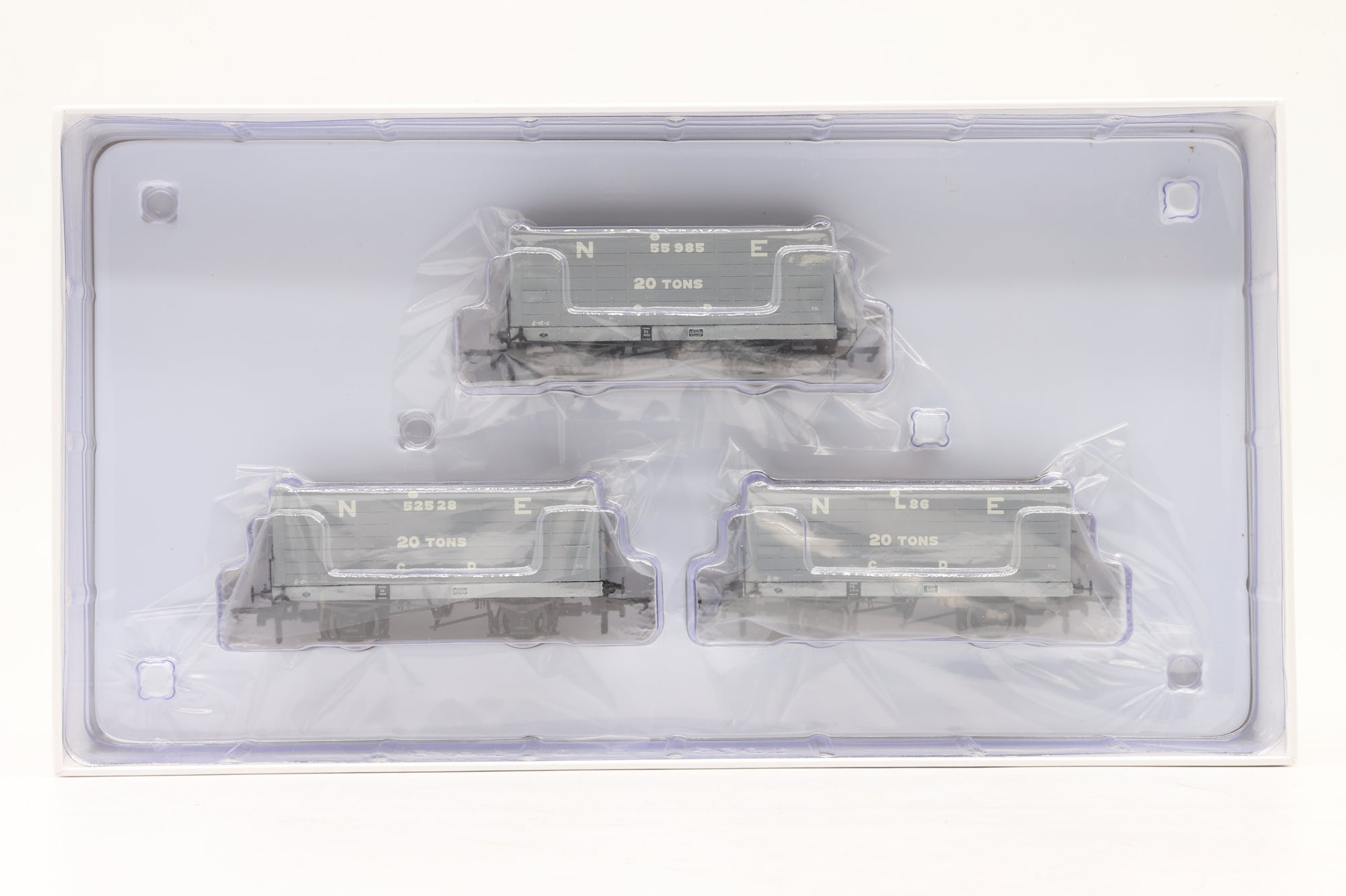 Accurascale OO ACC2818 NER P7 Hopper Triple Pack B