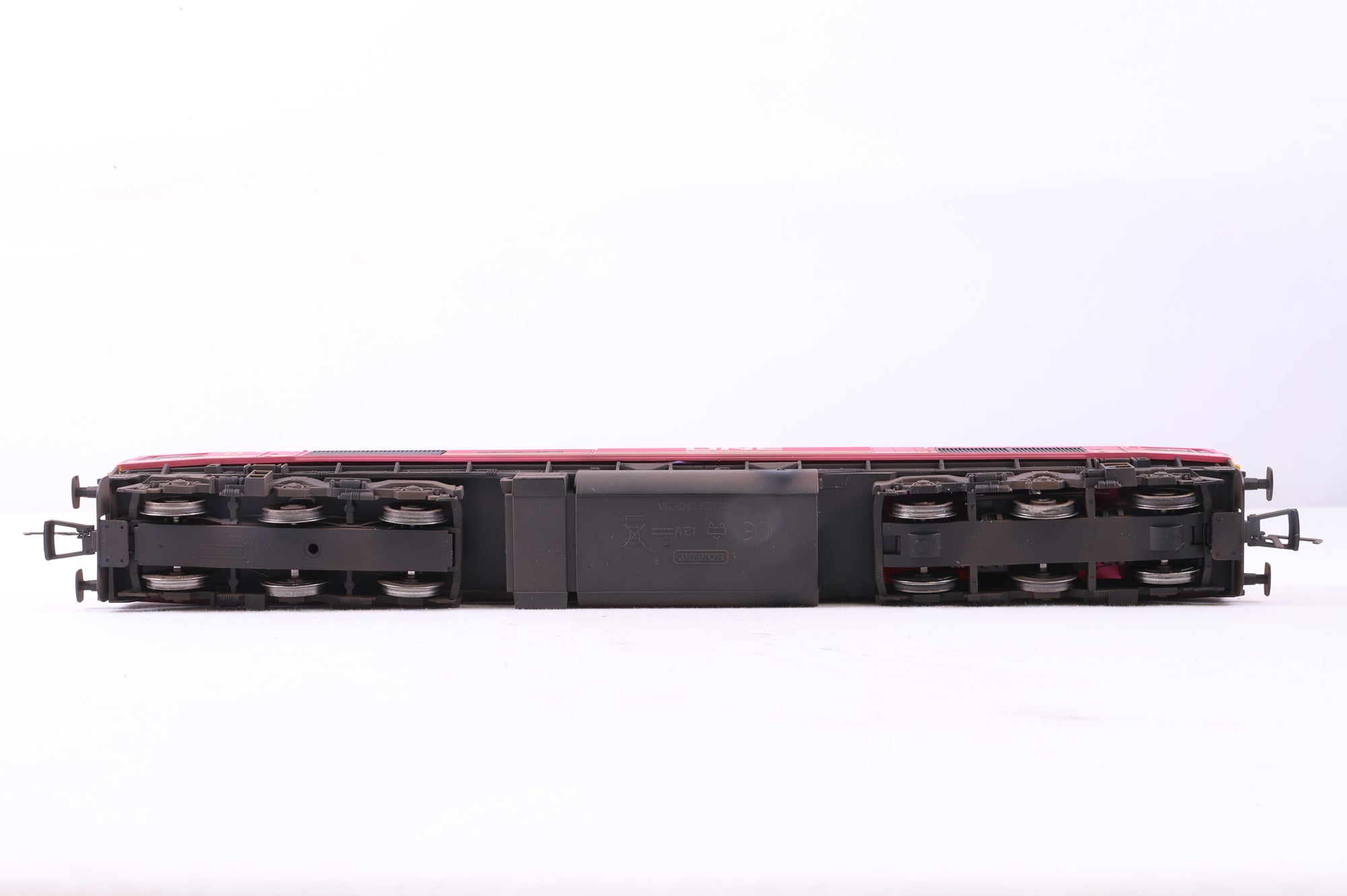 Hornby OO R3923 Ocean Network Express Class 66 Co-Co 'As One, We Can' '66587', DCC Fitted, Weathered