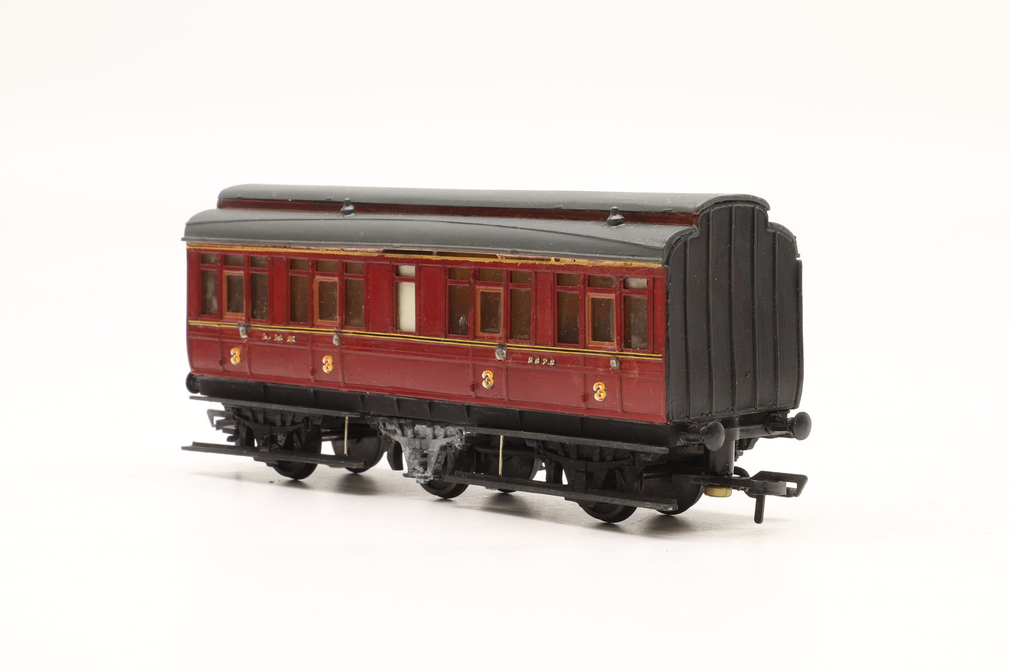 Ratio/ Hornby OO Rake Of 3 6 Wheel Midland Railway Coaches