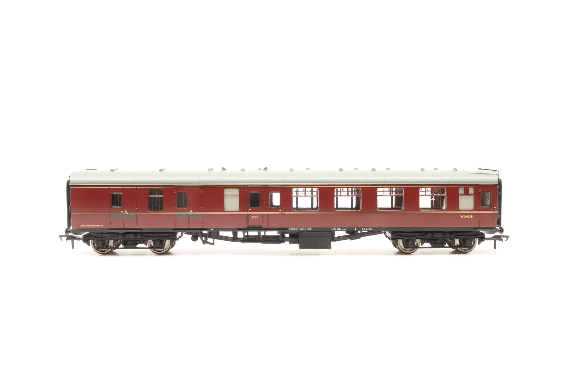 Bachmann OO Rake of 4x Mk1s in BR Maroon