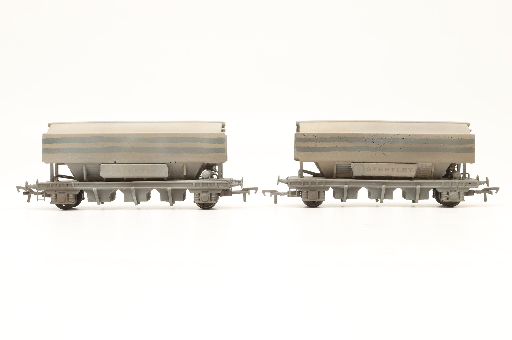 Resin OO Rake Of 10 Steetley Hopper Wagons Weathered