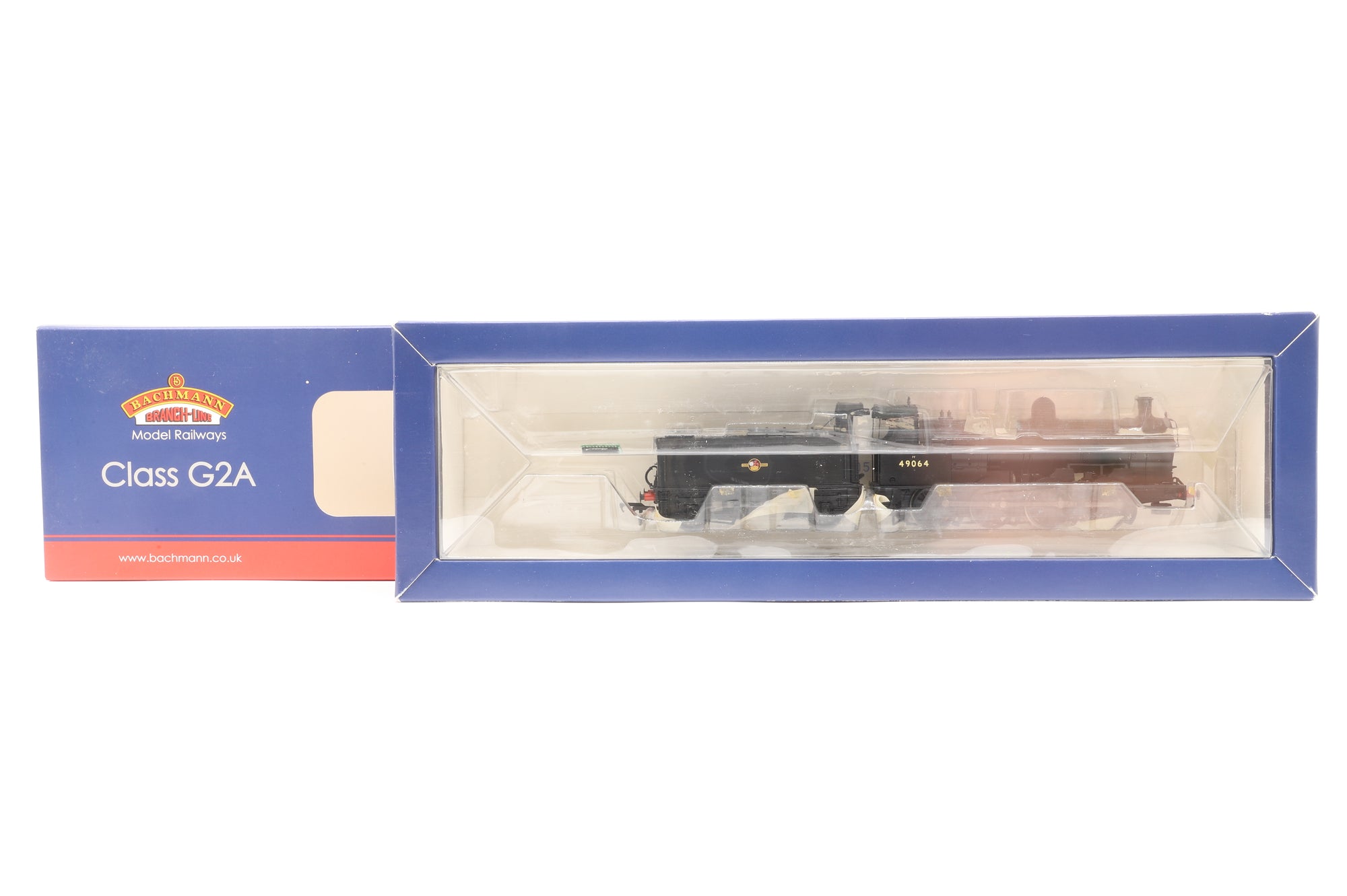 Bachmann OO 31-475A Class G2A '49064' BR Black Late Crest with Tender Back Cab DCC Fitted