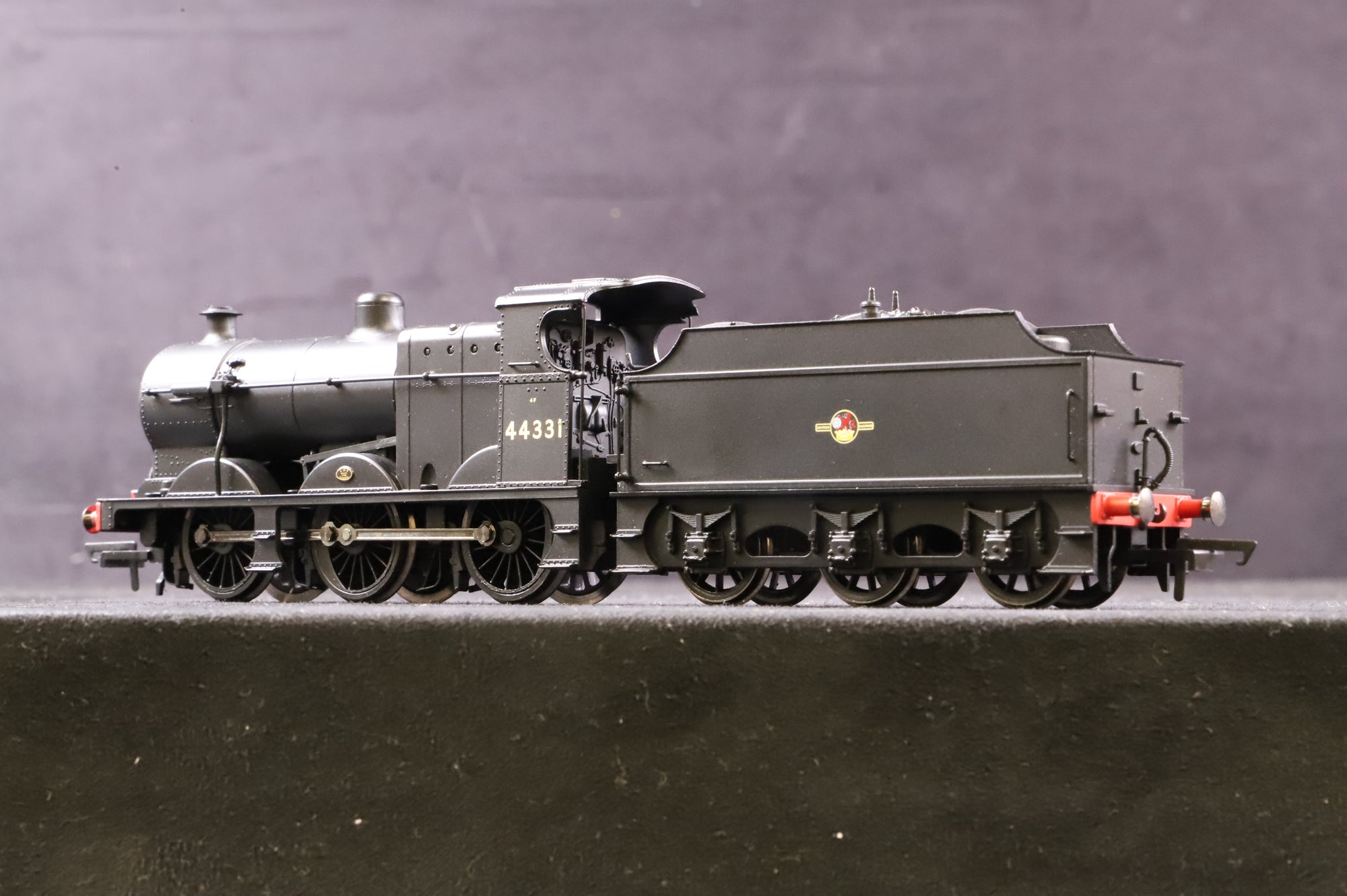 Hornby OO R2066 Class 4F 0-6-0 '44331' BR Black L/C