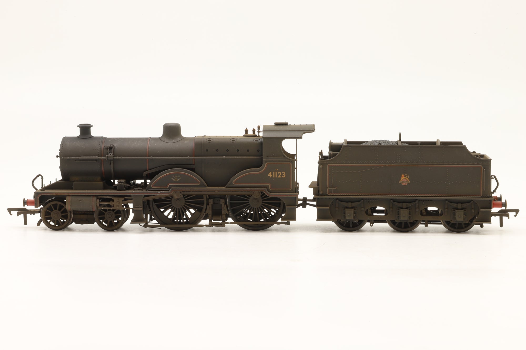 Bachmann OO 31-932 LMS 4P Compound 41123 in Lined BR Black w/ Early Crests – Weathered