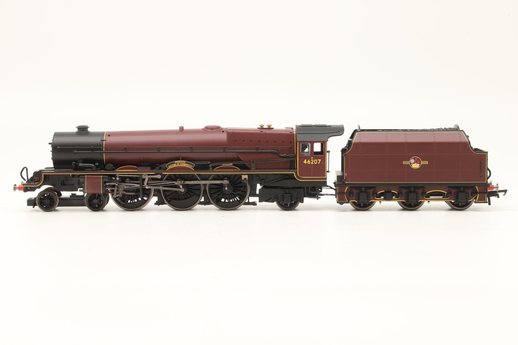 Hornby OO R3015X Princess Royal Class '46207' 'Princess Arthur Of Connaught' BR Lined MaroonL/C DCC Fitted