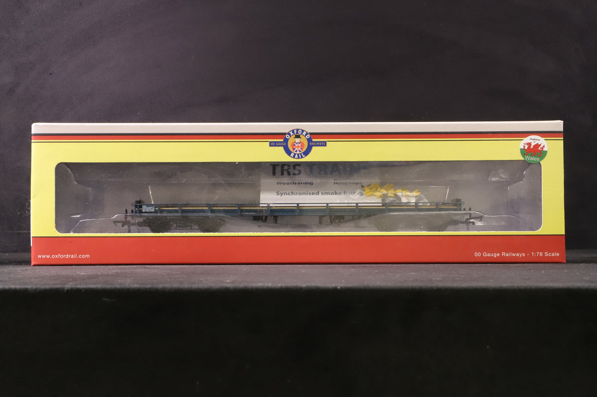 Oxford Rail OO OR76CAR003BW FVX Carflat in BR Blue w/o &#39;Motorail&#39; Branding - Weathered