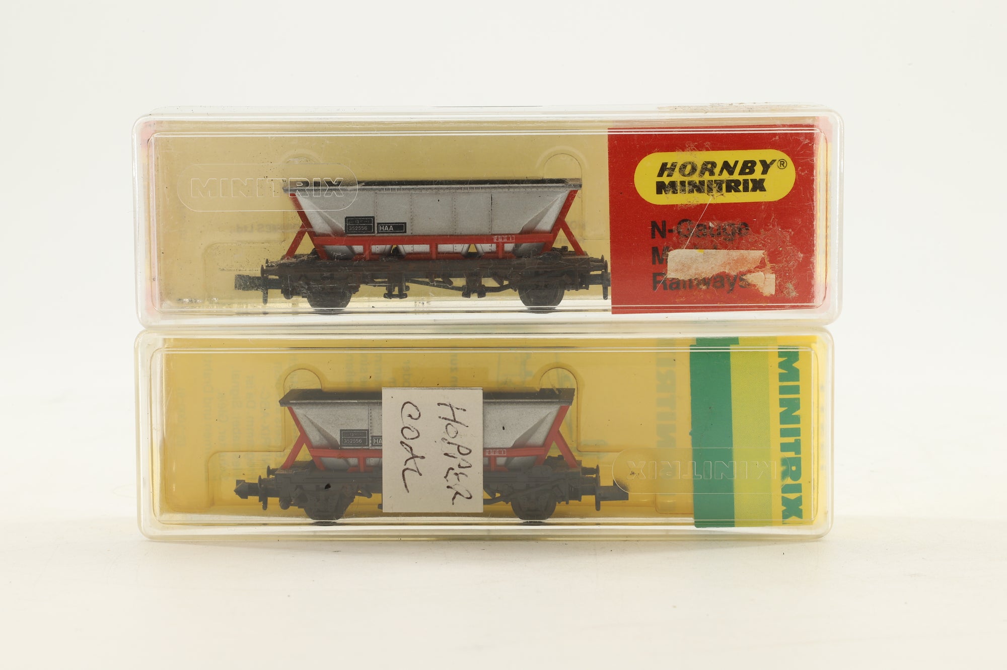 Minitrix N Rake of 2 HAA Wagons - Weathered