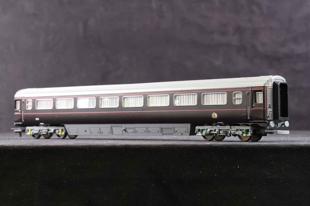 Hornby OO Rake Of 7 Royal Coaches