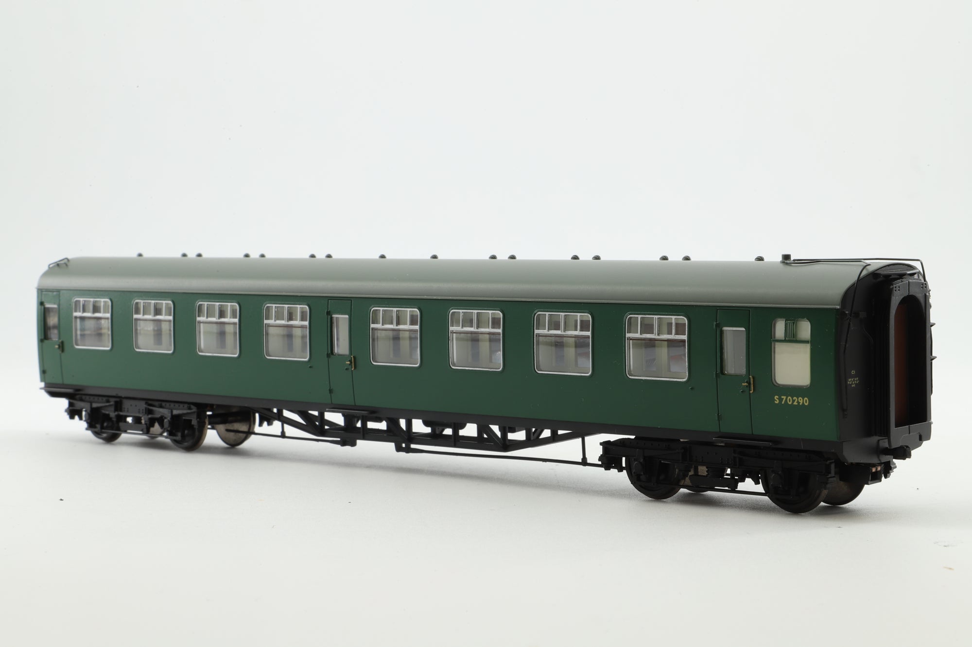 Bachmann OO 31-425A Class 411 4-Car EMU 7141 in BR(S) Green