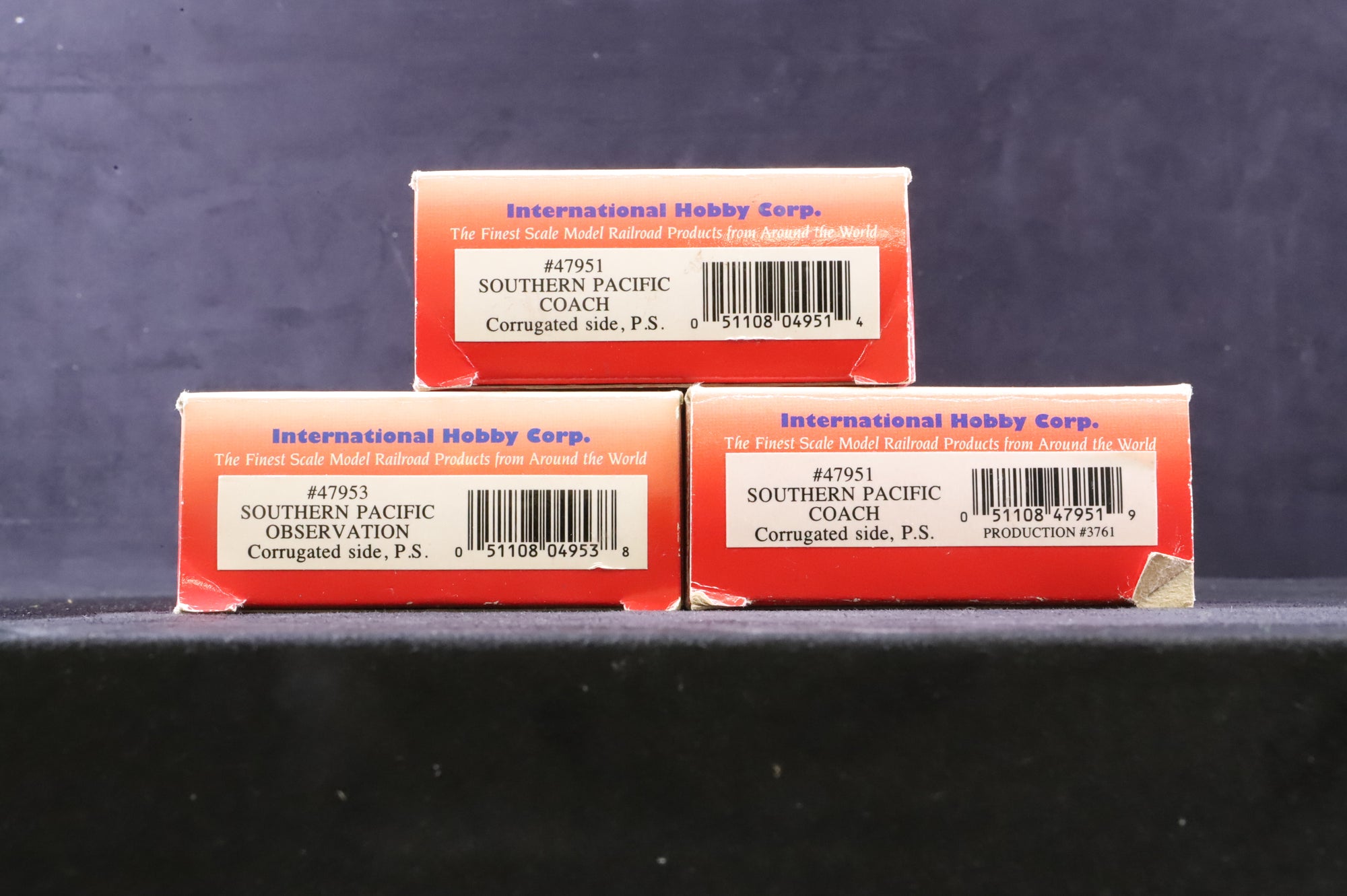 IHC HO Rake Of 3 Southern Pacific Corrugated Coaches Inc. 47951x2 & 47953