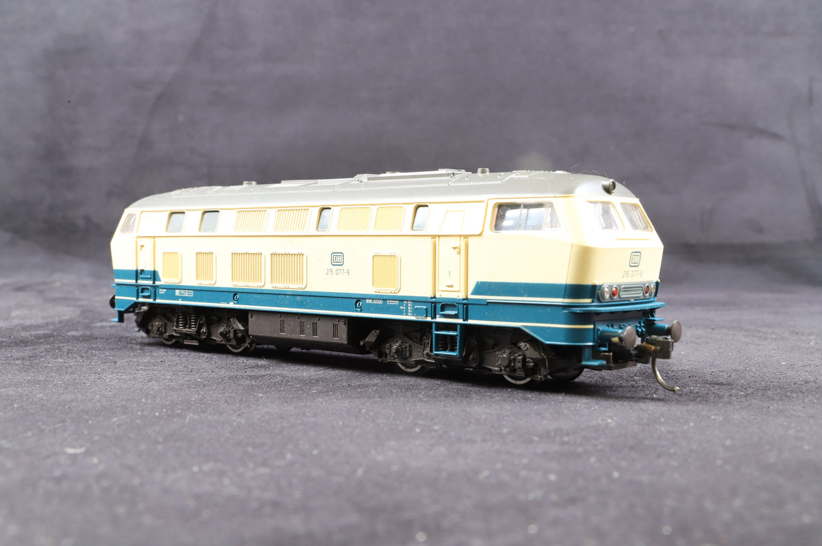 Roco HO 63493 Diesel Locomotive 215 077-9, DCC Fitted