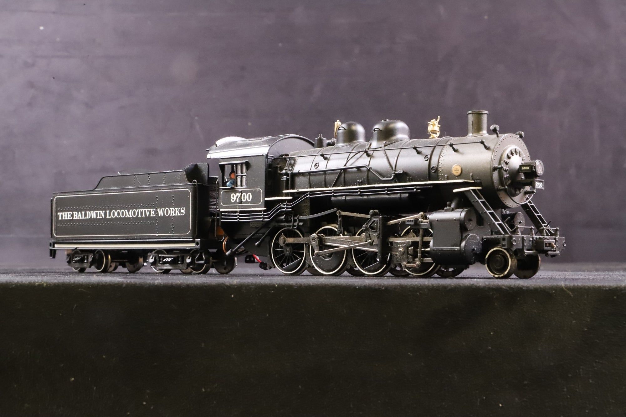 WORKSHOP Spectrum HO 11417 Baldwin 2-8-0 No.9700 in Lined Baldwin Locomotive Works Black - Non Runner