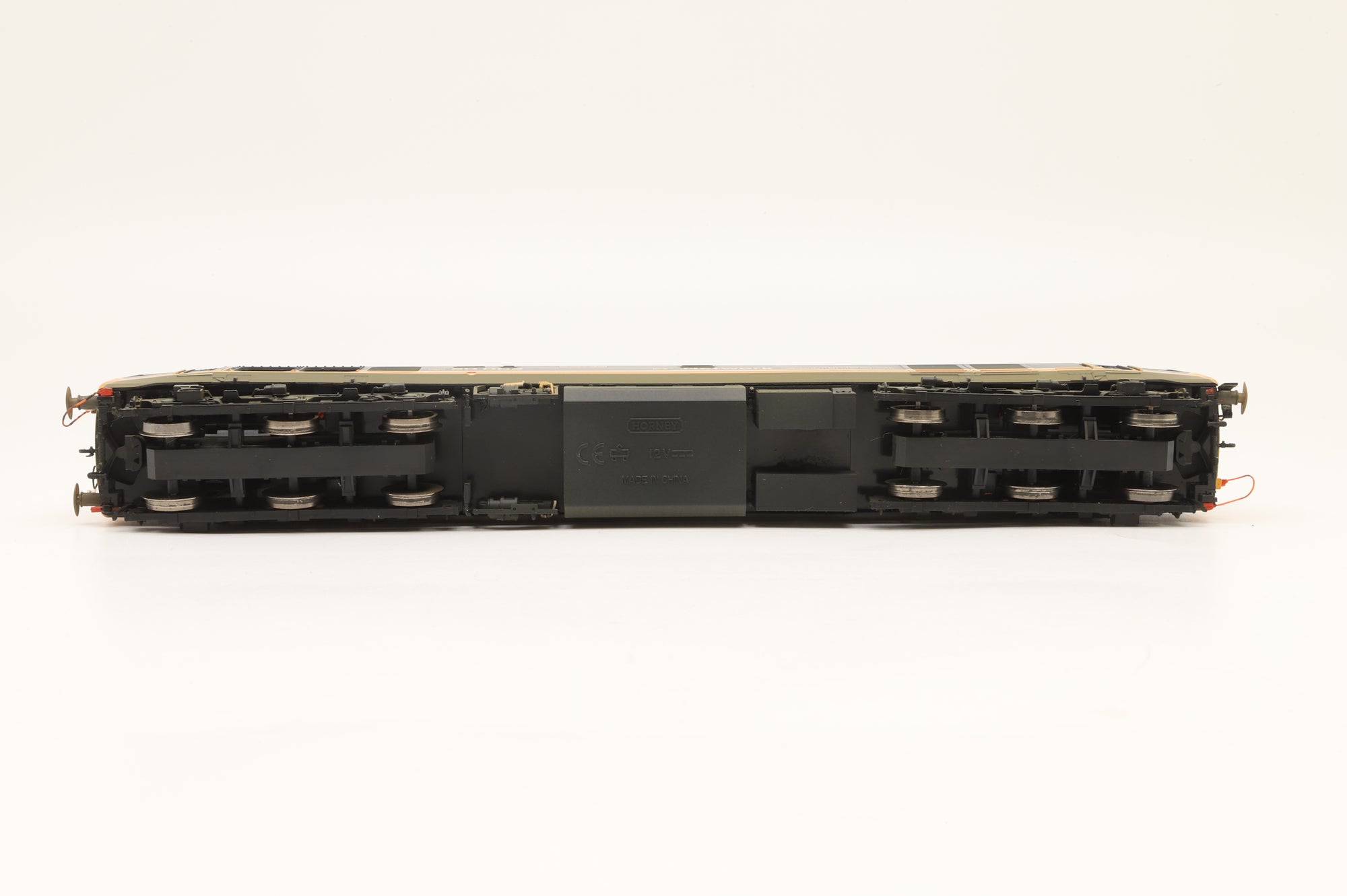 Hornby OO R2429 Class 50 50002 'Superb' in NSE Livery - DCC Sound