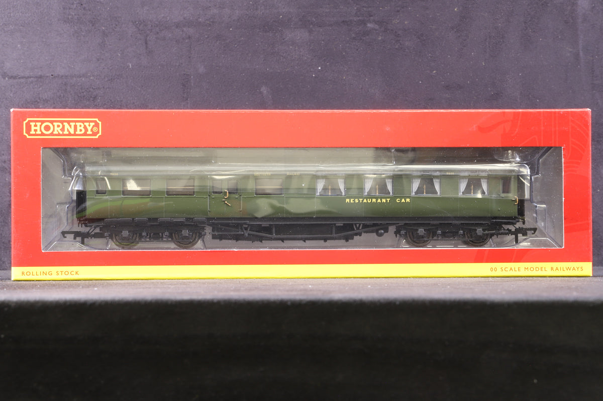 Hornby OO Rake of 3 SR Maunsell Kitchen/Dining Cars, Inc. R4816, R40030 &amp; A