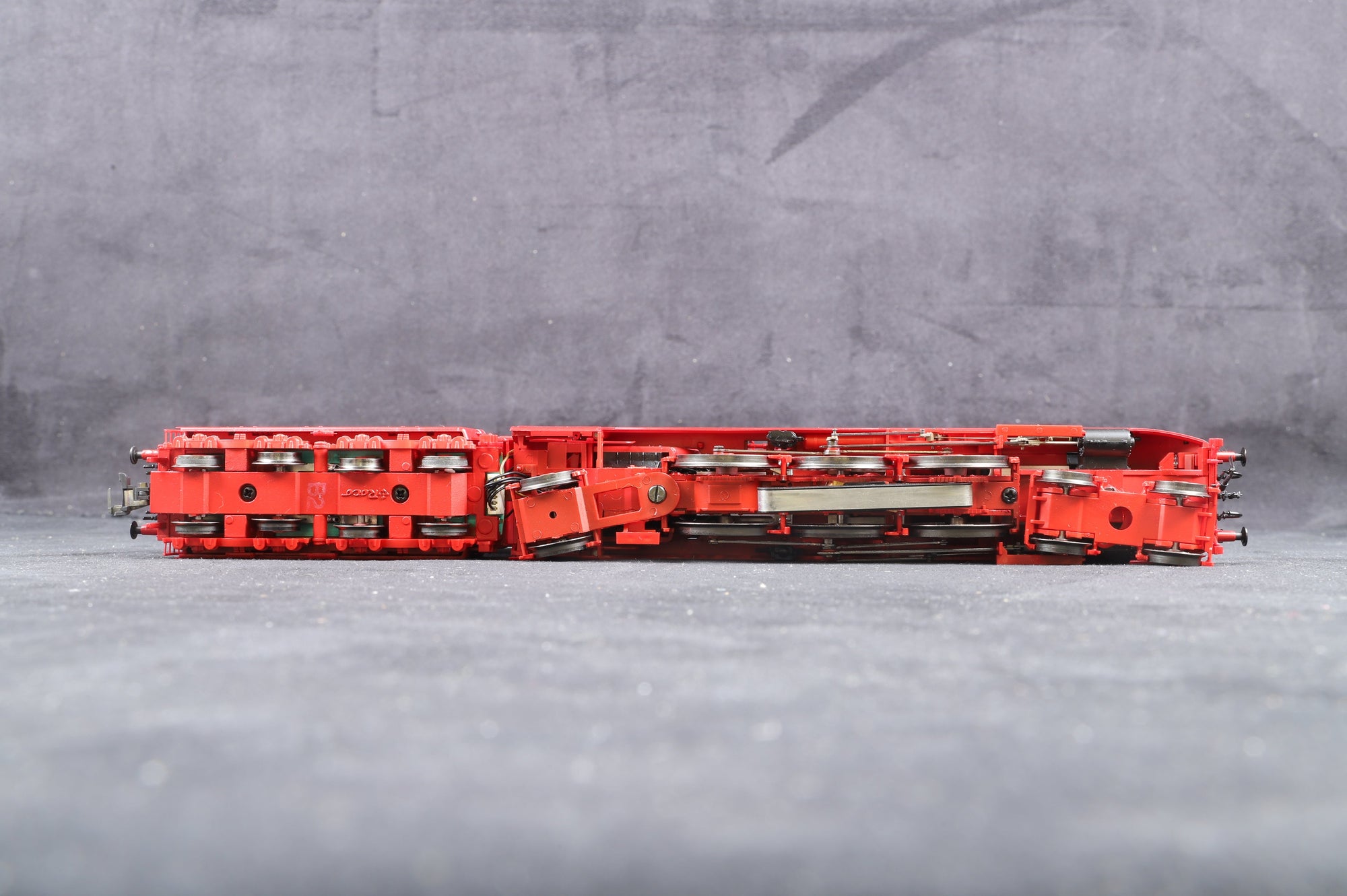 Roco HO 69203 Steam Locomotive '18 201' Elegance Design w/Sound, 3-Rail