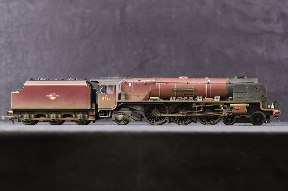 Hornby OO R2383 BR 4-6-2 Duchess Class &#39;City Of Nottingham&#39; &#39;46251&#39;, Weathered