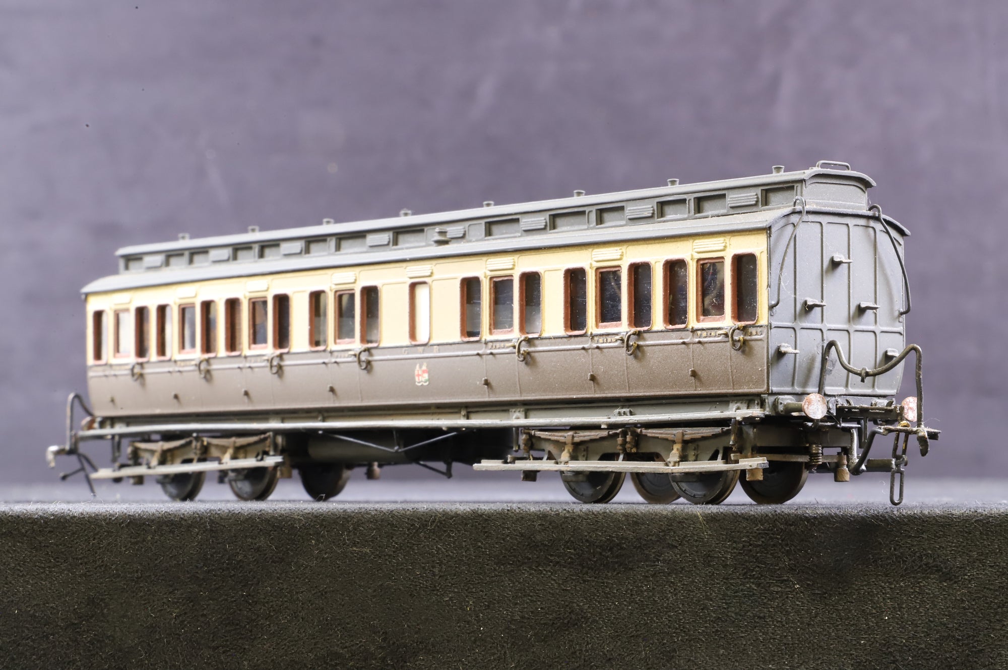 Kit Built OO Rake Of 3 GWR Clerestory Coaches Chocolate & Cream Weathered