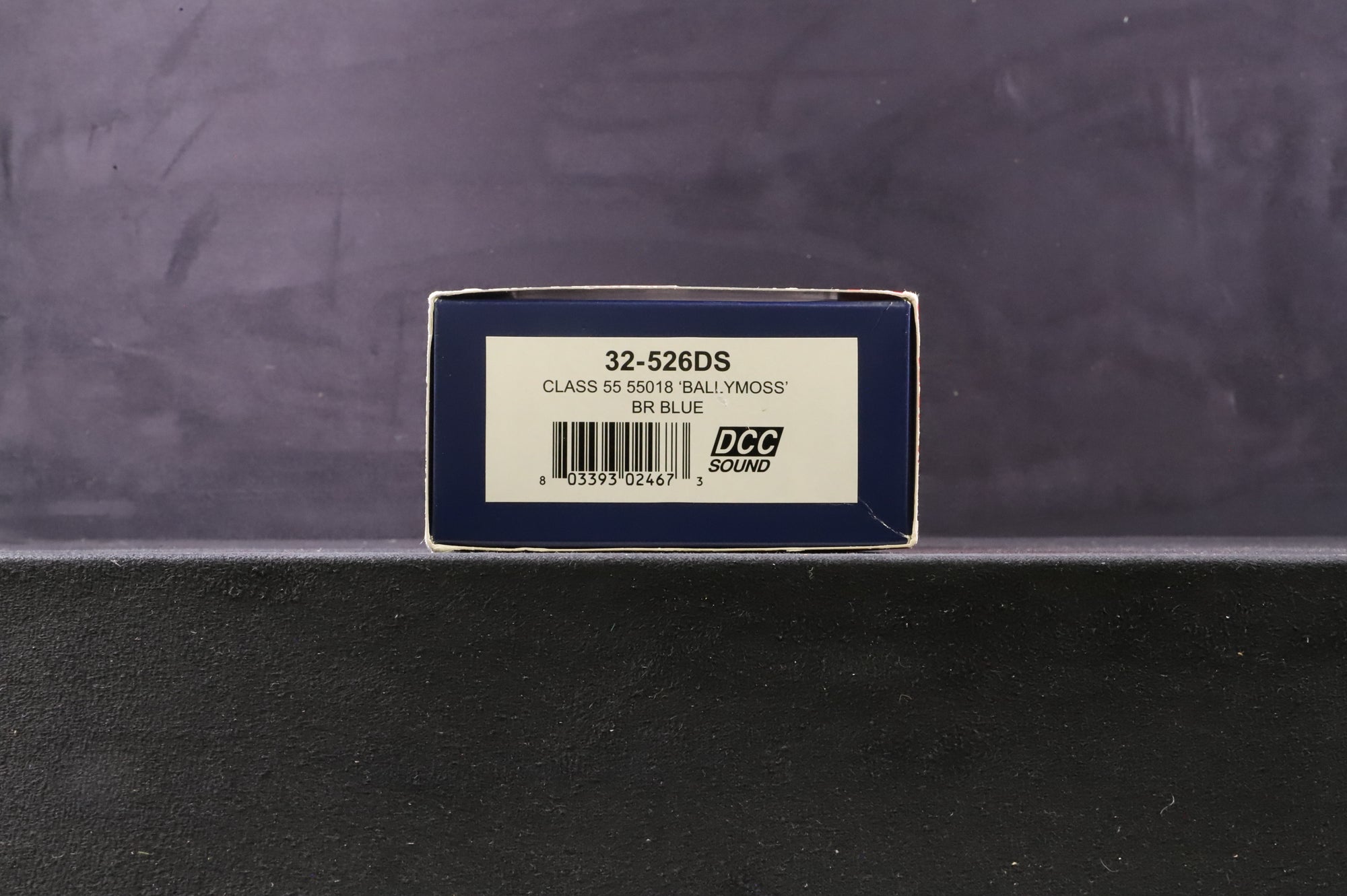 Bachmann OO 32-526DS Class 55 '55018' 'Ballymoss' BR Blue DCC Sound