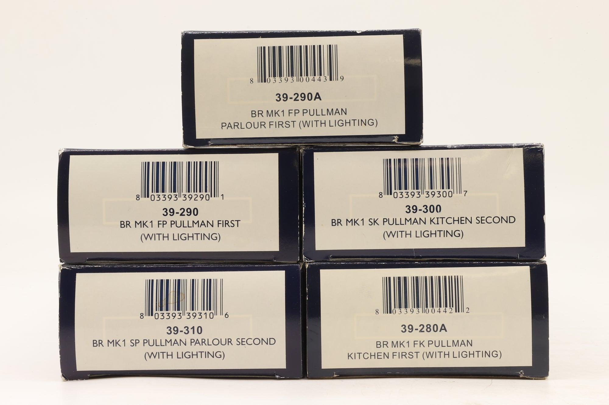 Bachmann OO Rake Of 5 BR Mk1 Pullman Cars Inc. 39-280A, 39-290, 39-290A, 39-200 & 39-310