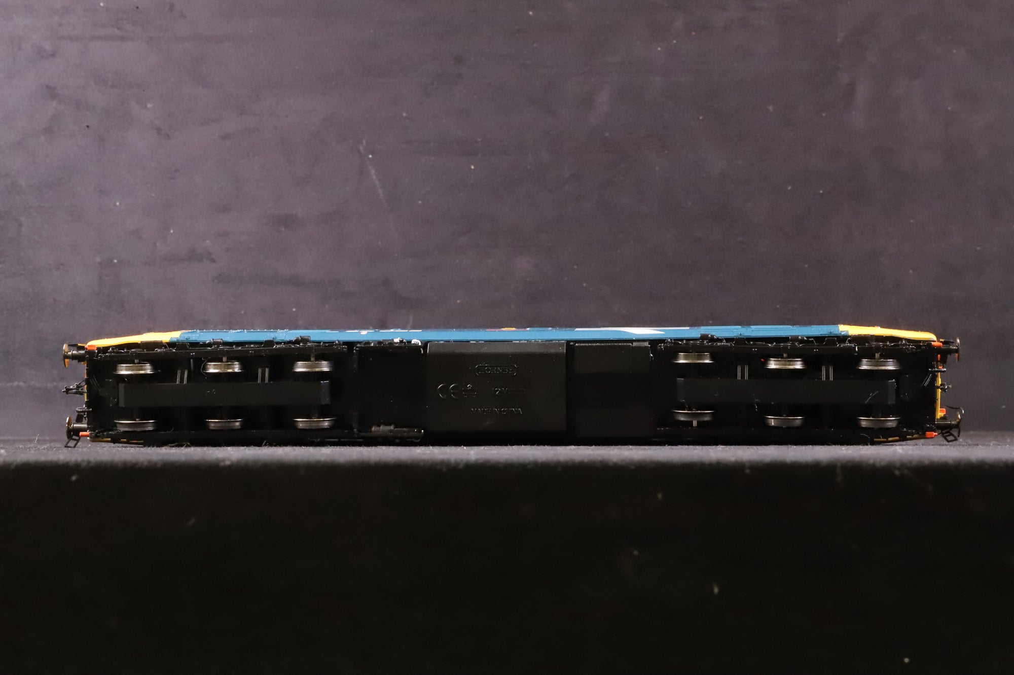 Hornby OO R2349 Class 50 '50035' 'Ark Royal' BR Large Logo Blue