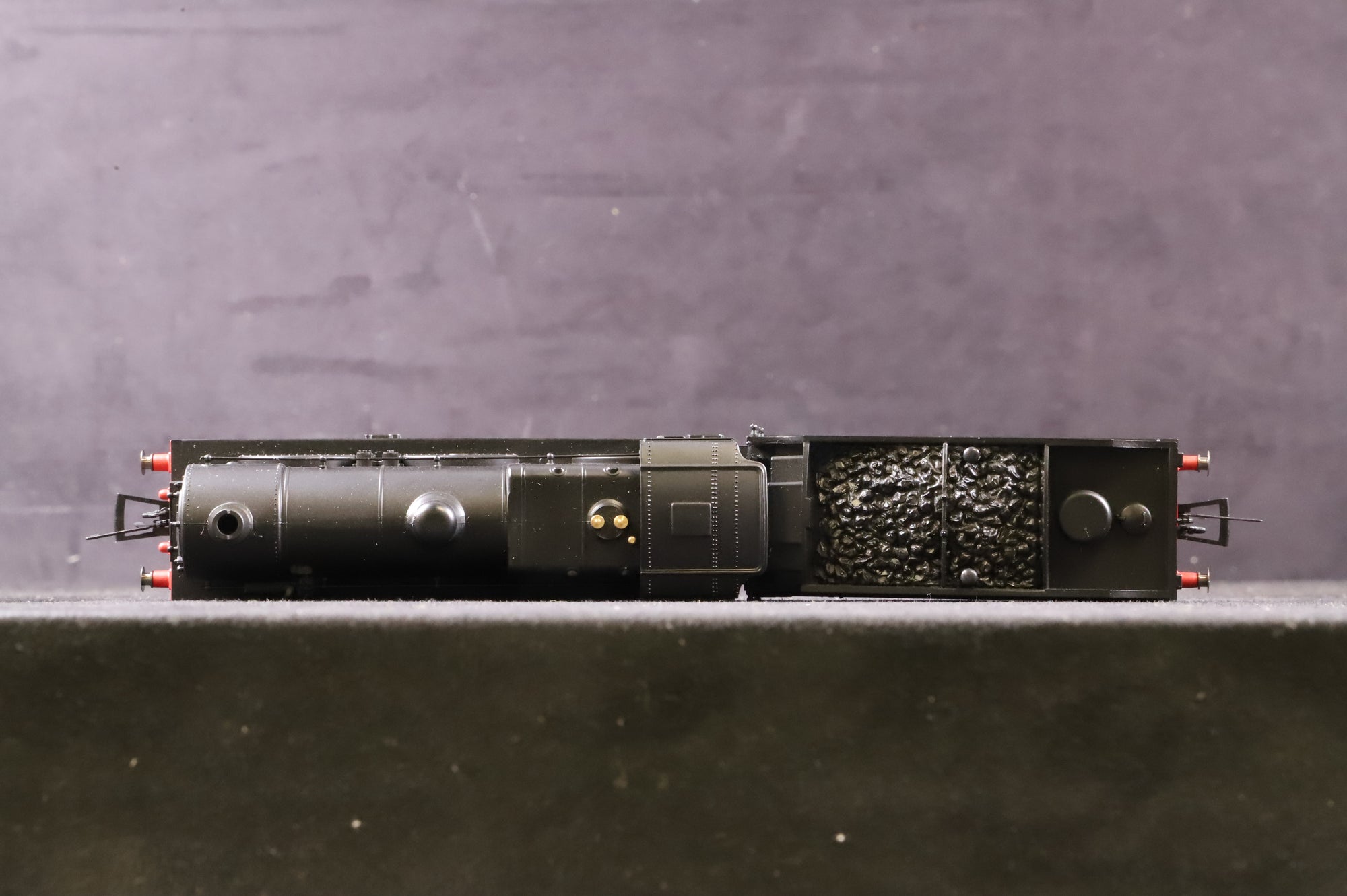 Hornby OO R2066 Class 4F 0-6-0 '44331' BR Black L/C