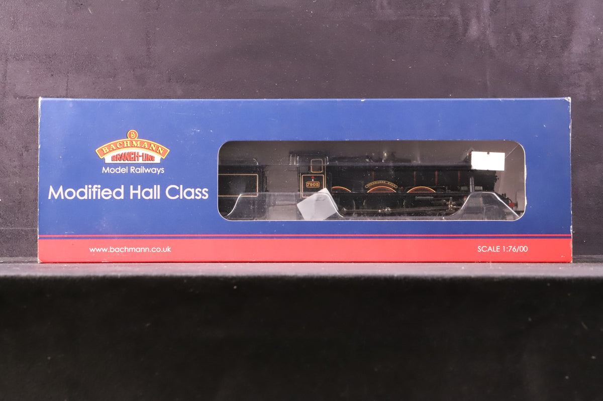 Bachmann OO 31-781 Modified Hall Class 7903 &#39;Foremarke Hall&#39; in Lined BR Black w/ Early Crests