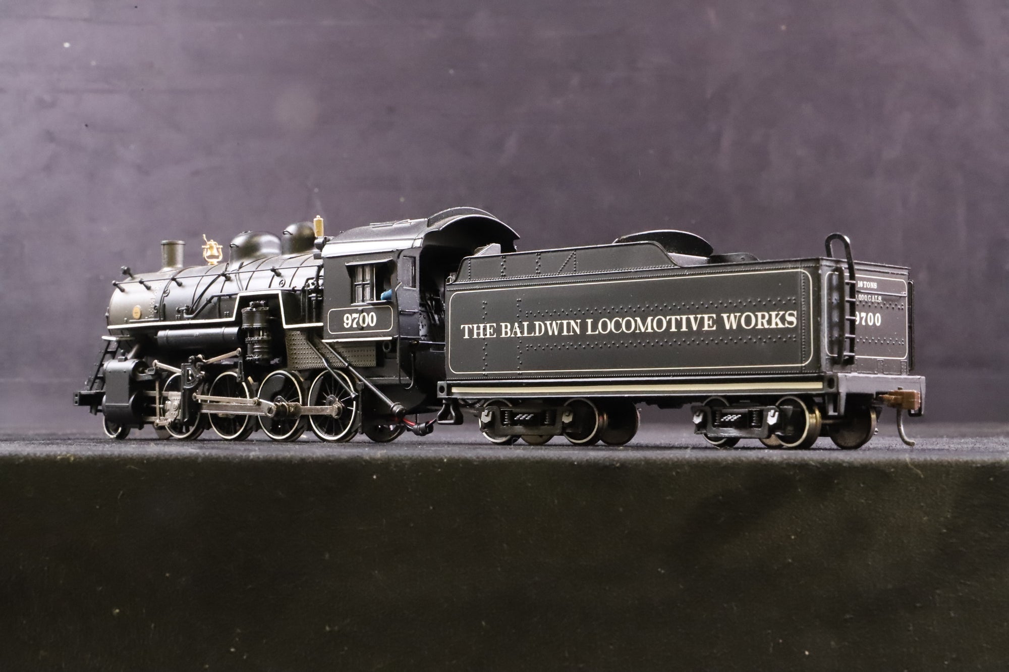 WORKSHOP Spectrum HO 11417 Baldwin 2-8-0 No.9700 in Lined Baldwin Locomotive Works Black - Non Runner