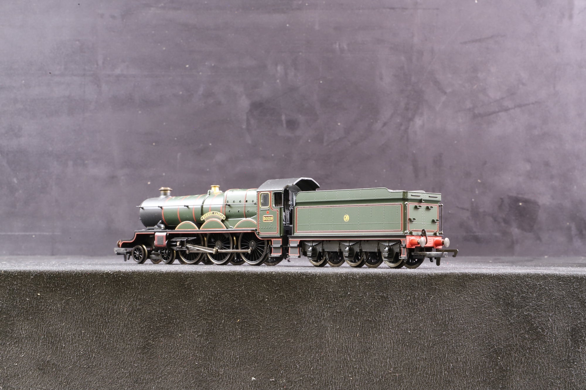 Hornby OO R2196M The Cambrian Coast Express Train Pack Ltd Ed 356/1500