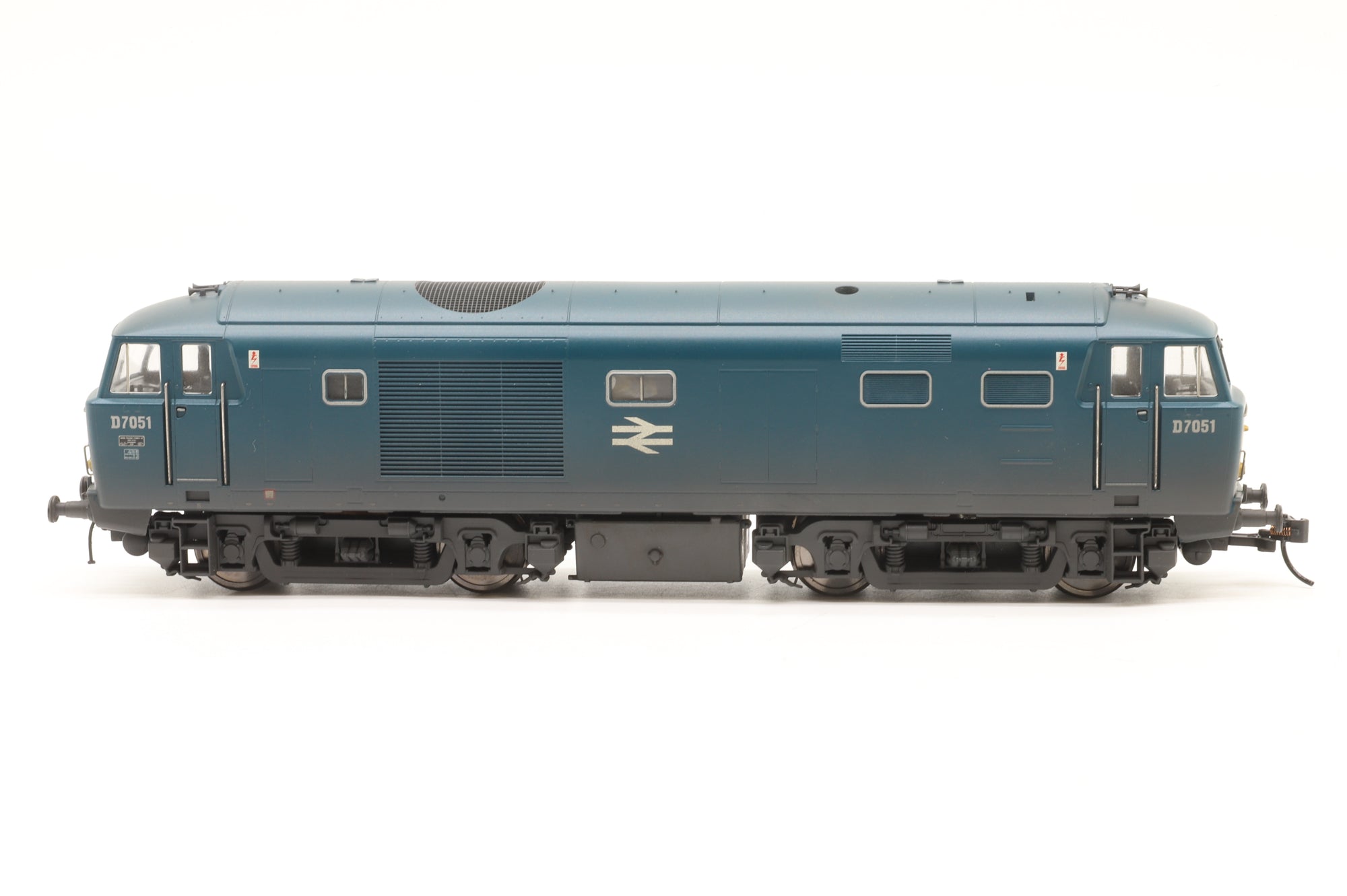Heljan OO 3510 Class 35 Hymek 'D7051' BR Blue Weathered DCC Sound