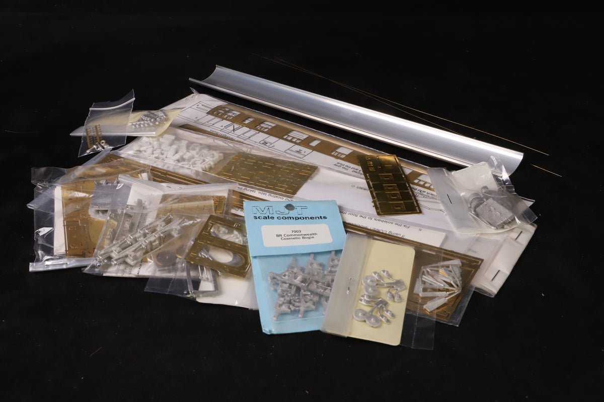 Comet Models OO B3 BR Mk1 Unclassed Restaurant Coach Kit