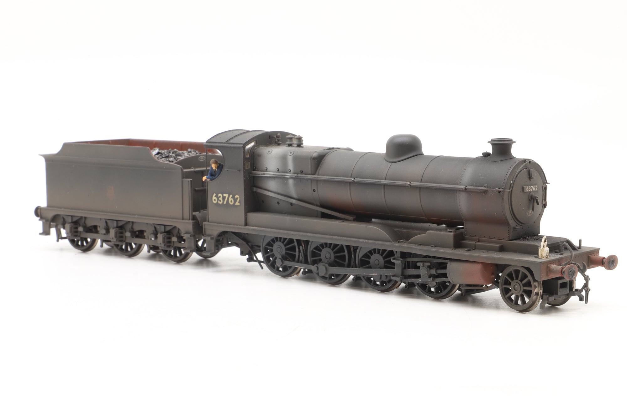 Bachmann OO 31-004A Robinson Class 04 '63762' BR Black Early Emblem Weathered DCC Sound