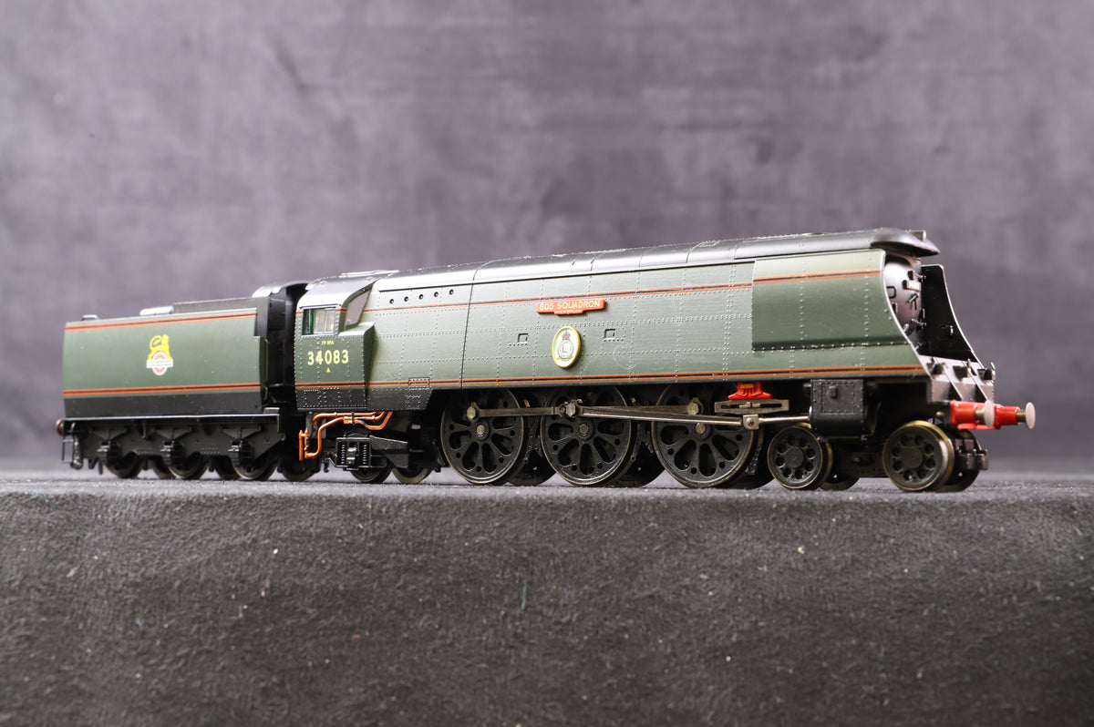 Hornby OO R2388 Battle Of Britain Class &#39;34083&#39; &#39;605 Squadron&#39; BR Green E/C