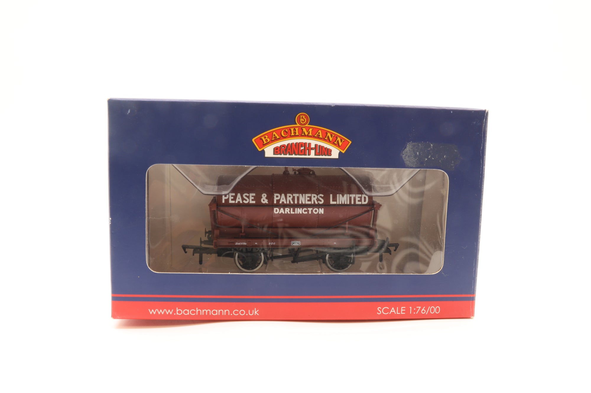 Bachmann OO Rake of 4 14T Tanks Wagons Pease & Partners Limited Inc. 37-662