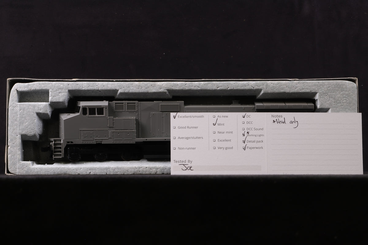 Kato HO 37-6310 GE C44-9W in Plain Grey