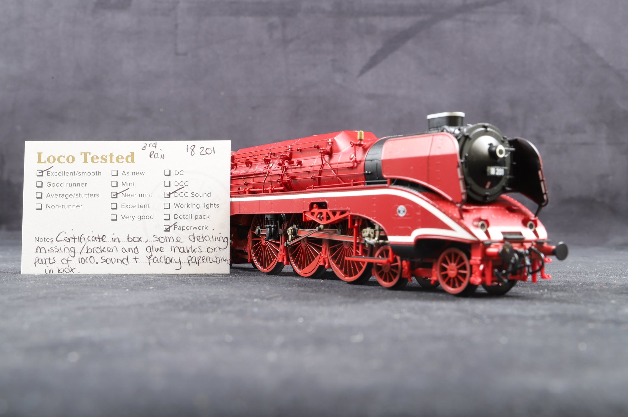 Roco HO 69203 Steam Locomotive '18 201' Elegance Design w/Sound, 3-Rail