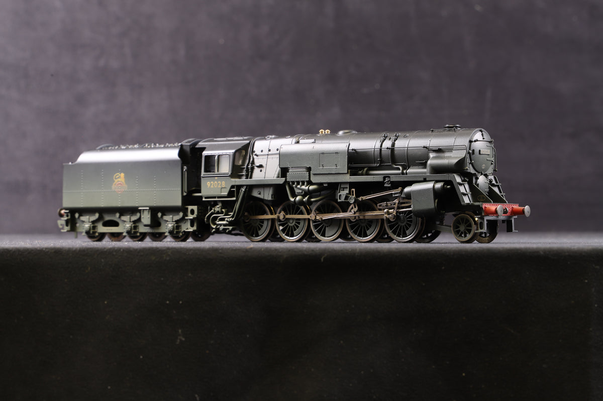 Hornby OO R3756 Early BR Class 9F Crosti Boiler &#39;92028&#39;, Heavily Weathered