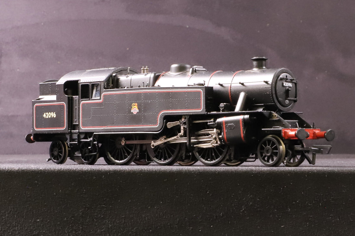 Bachmann OO 32-876 Fairburn Tank 42096 in BR Lined Black w/ Early Crests