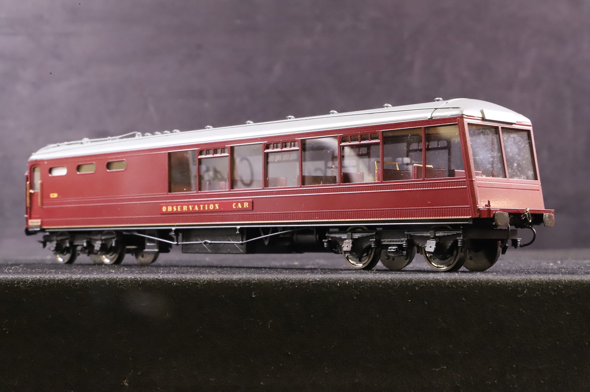 Golden Age Models OO Observation Coach Maroon